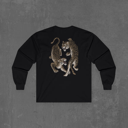 SUEA KOO LONG SLEEVE TEE (front & back)