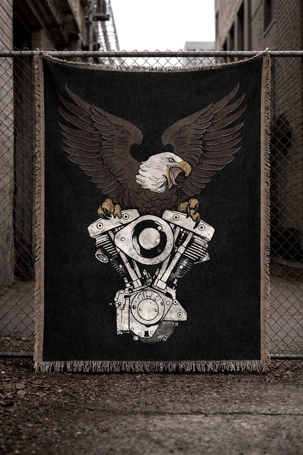 SHOVELHEAD EAGLE WOVEN BLANKET