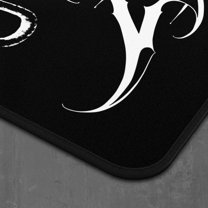 BANSHEE CHAIN DESK MAT