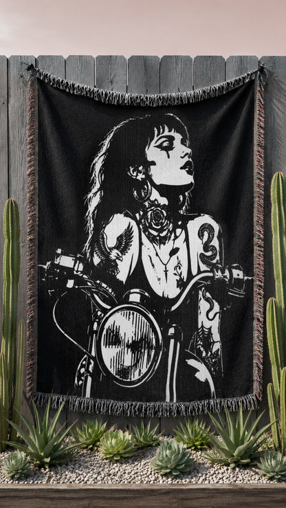 MAYHEM WOVEN BLANKET