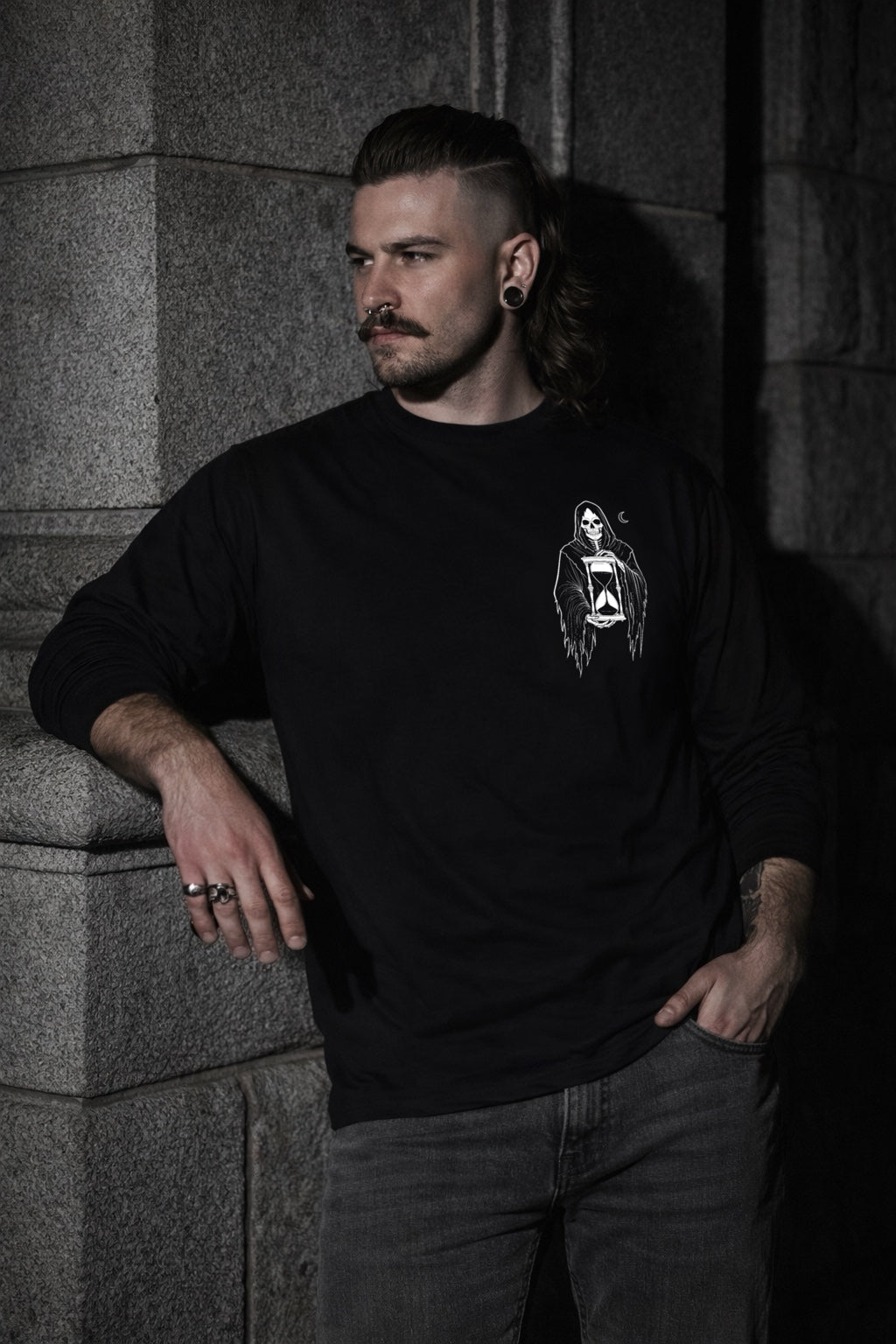 TIMES UP LONG SLEEVE TEE