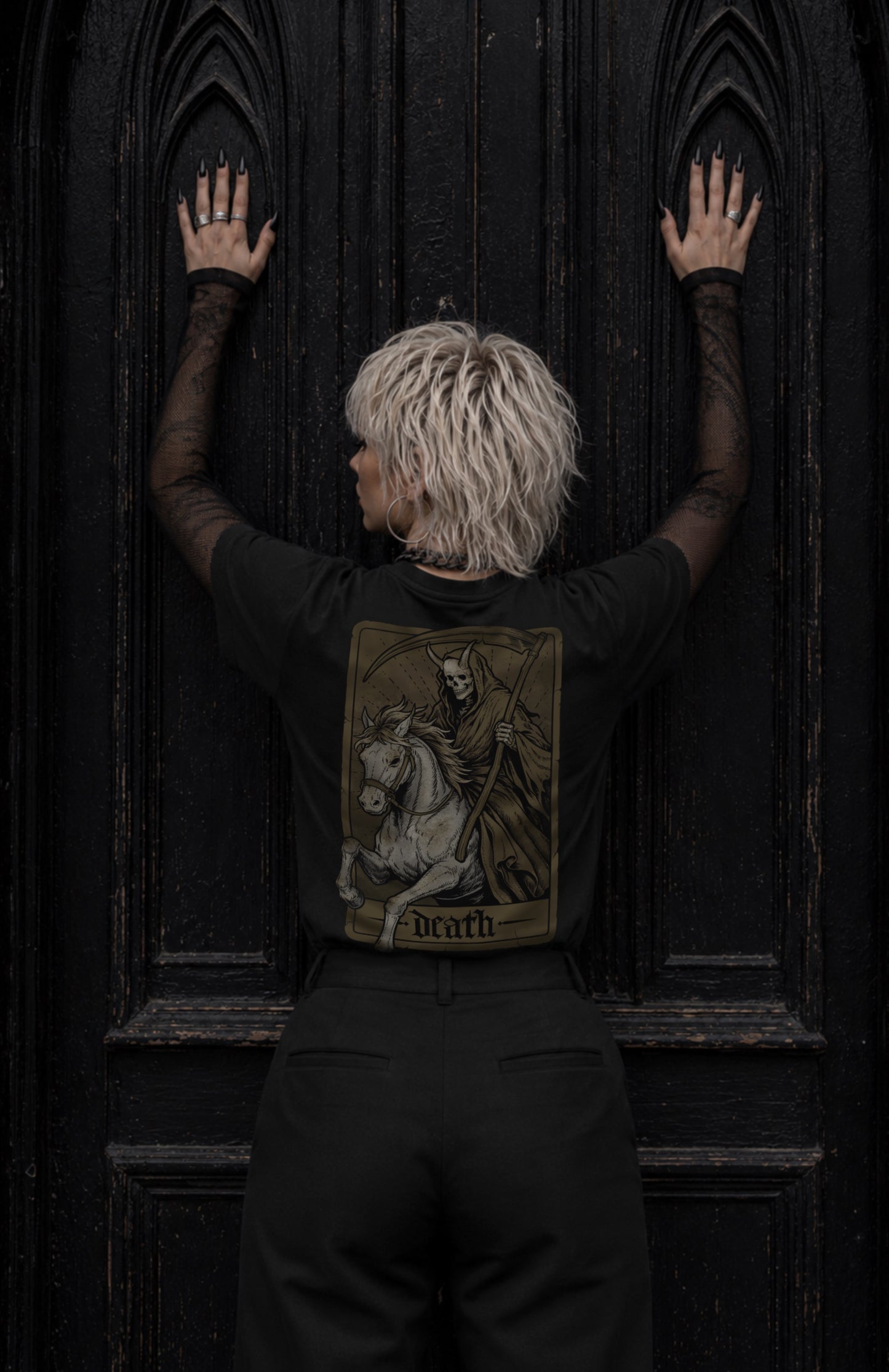 THE HORSEMAN T-SHIRT gold