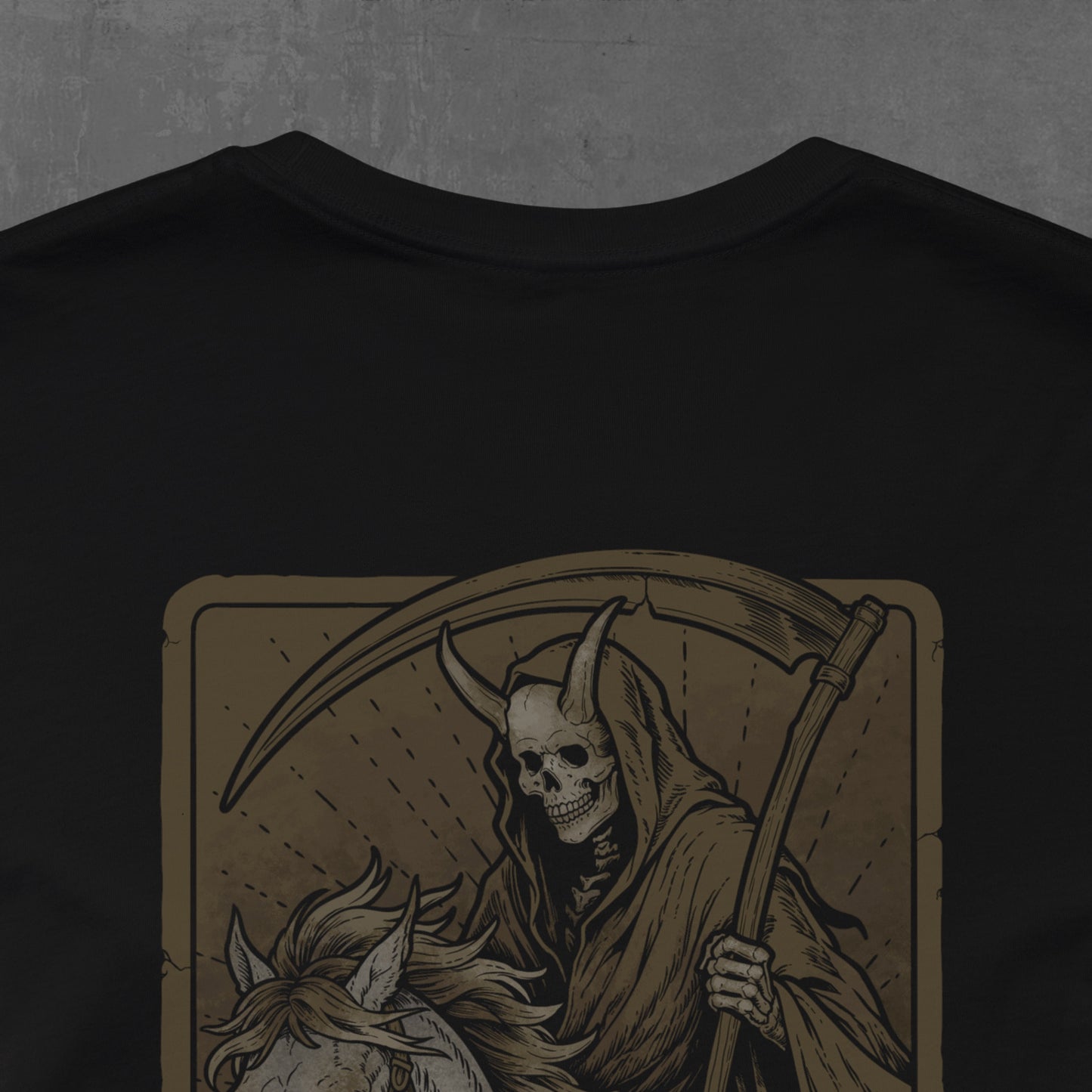 THE HORSEMAN T-SHIRT gold