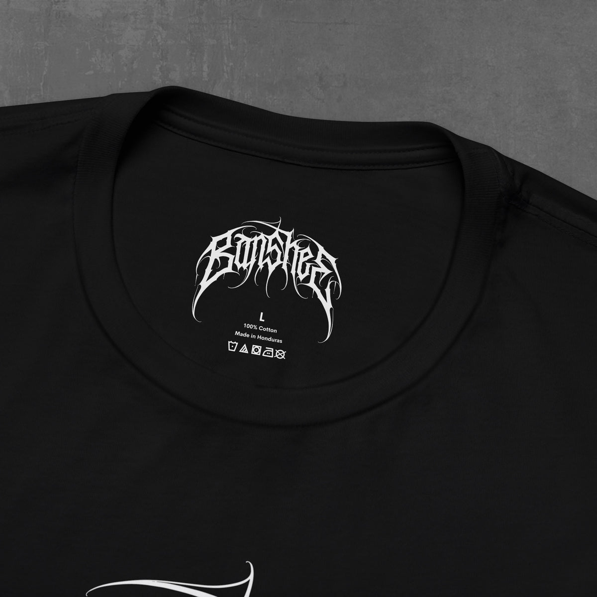 MEDUSA T-SHIRT
