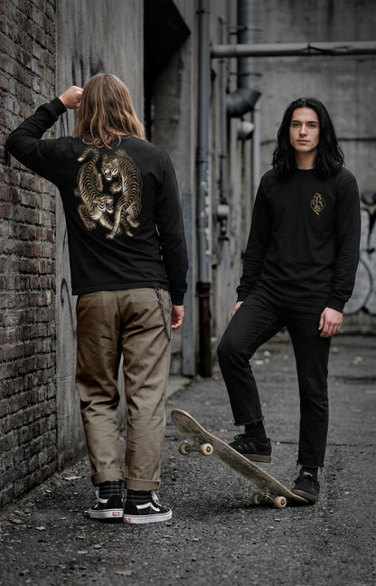 SUEA KOO LONG SLEEVE TEE