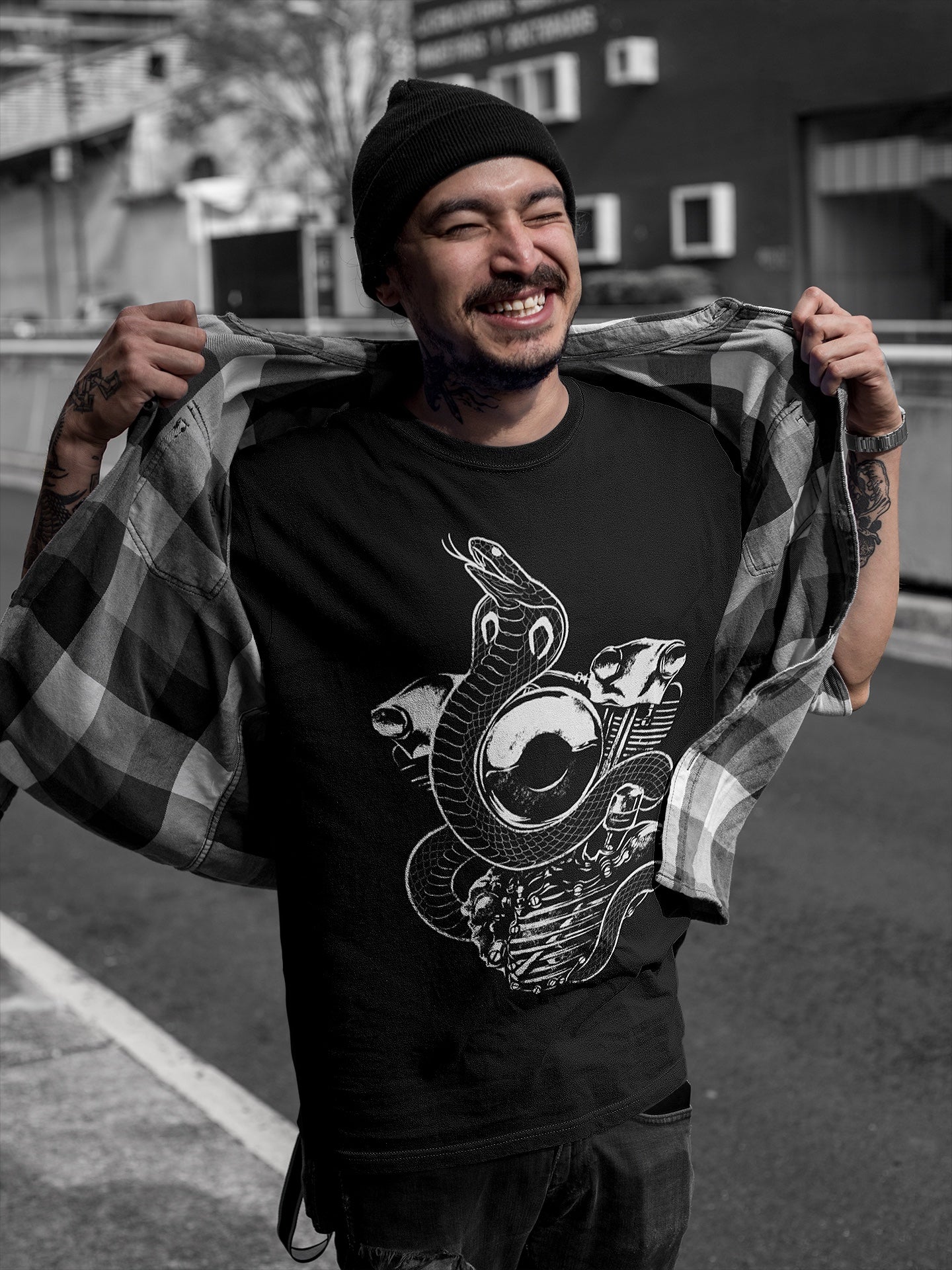 KNUCKLEHEAD T-SHIRT